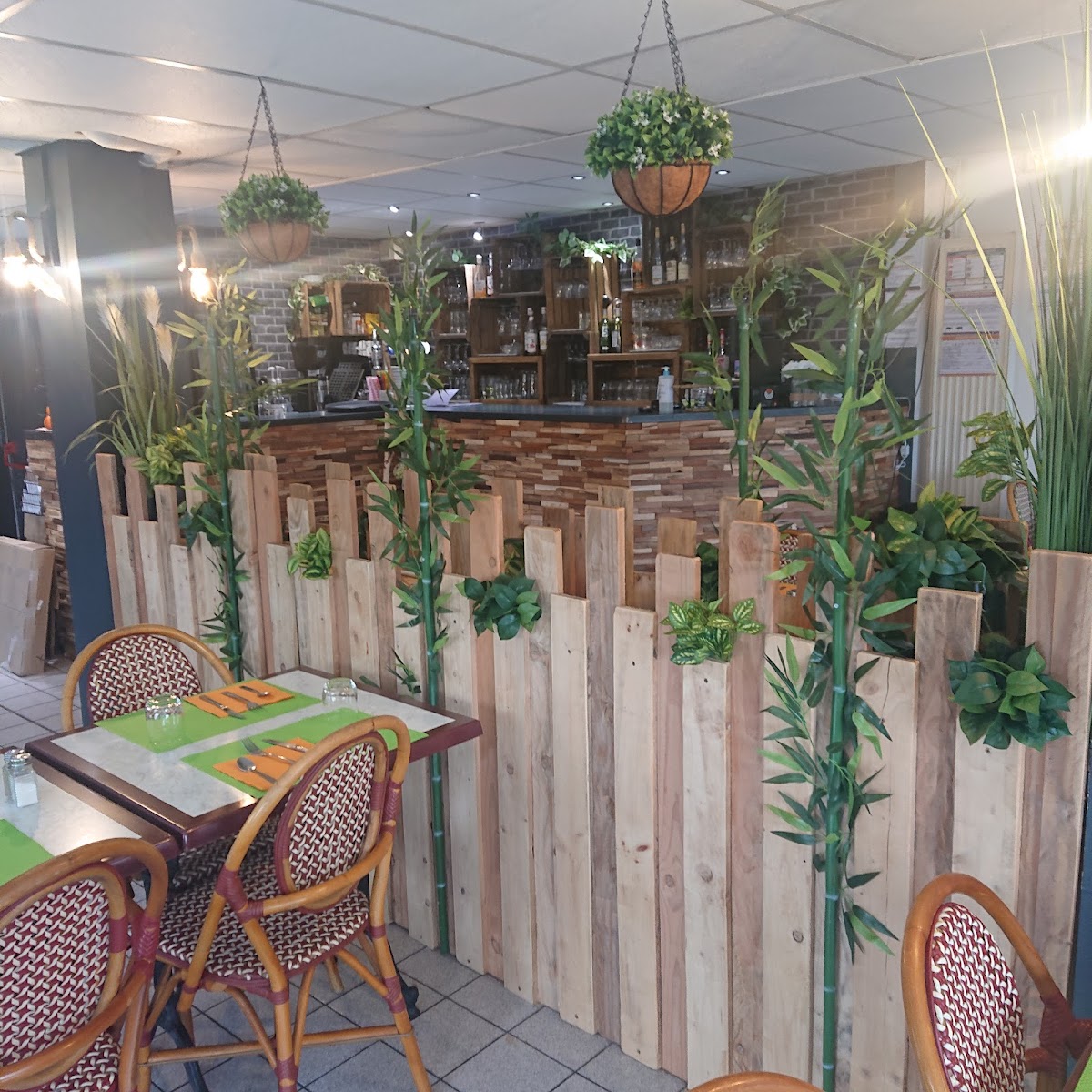 Brasserie Du Cheix/restaurant